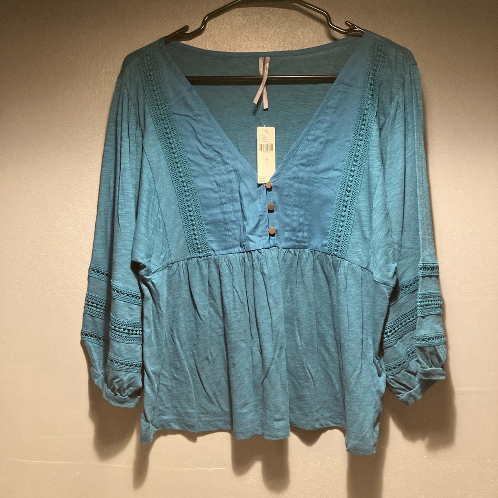 Nwt size medium Anthropologie blouse